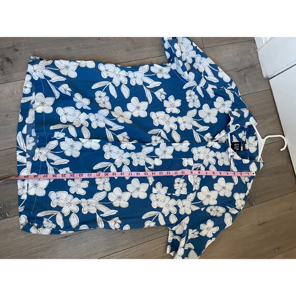 Gap Shirt Mens L Blue Button Up Camp Hawaiian Standard Fit Floral short sleeve - Picture 2 of 6